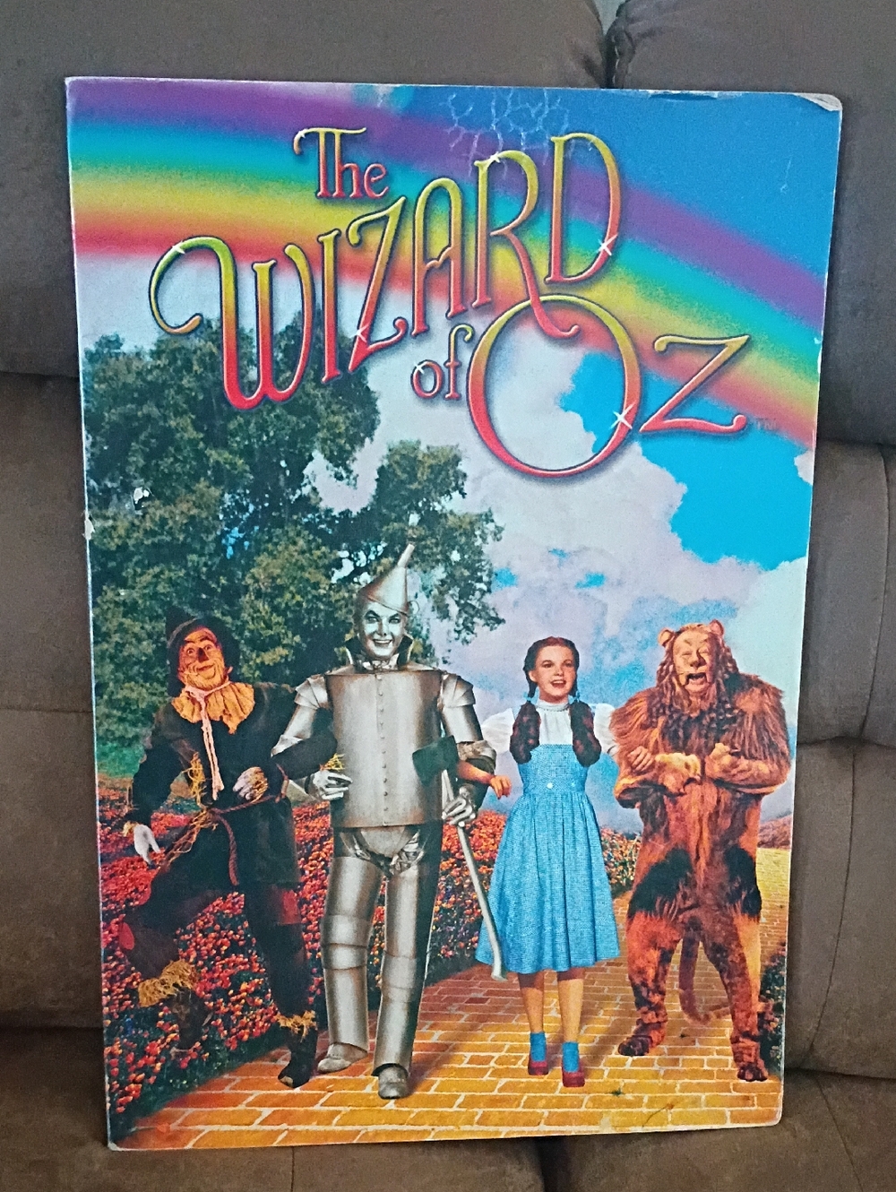 Oversized Wizard Of Oz Book From The Movie With Main Characters From 2000